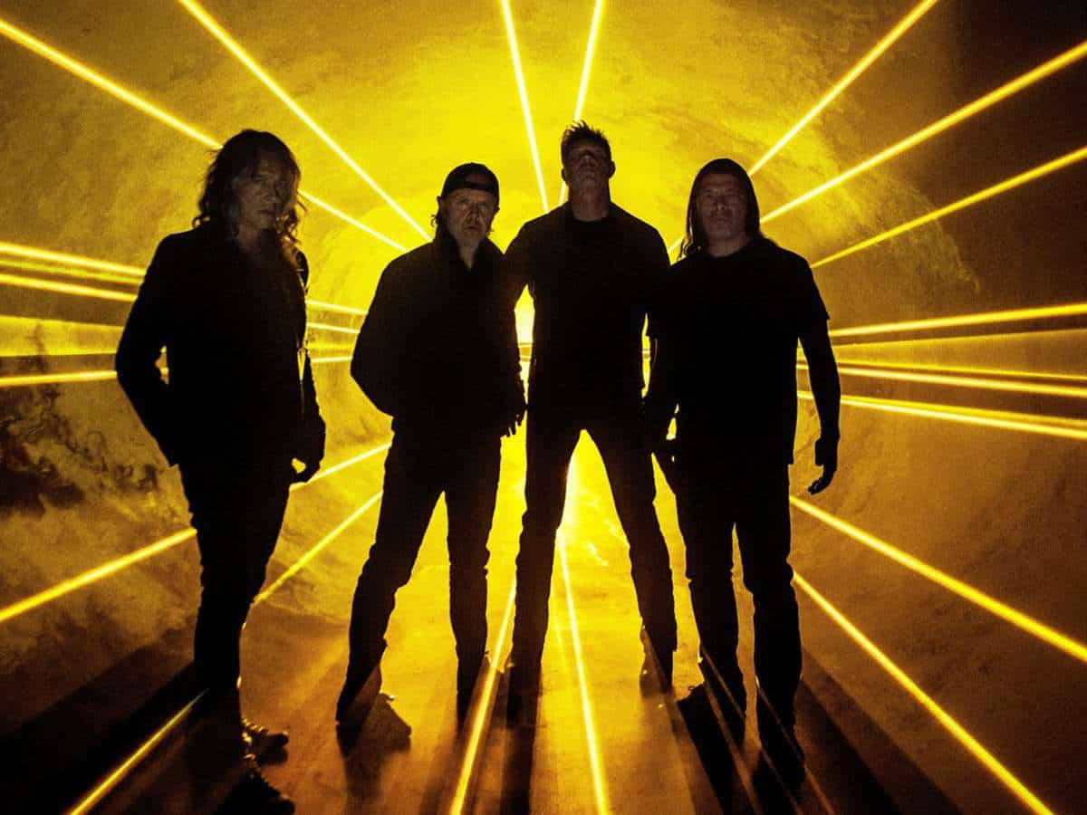 Read more about the article METALLICA – “72 Seasons”