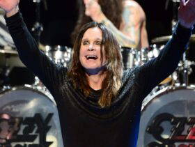 Read more about the article OZZY OSBOURNE – ακυρώνει τη συμμετοχή του στο Power Trip Festival