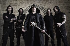 Read more about the article Οι VARATHRON παρουσιάζουν το single “Hegemony of Chaos”(video)