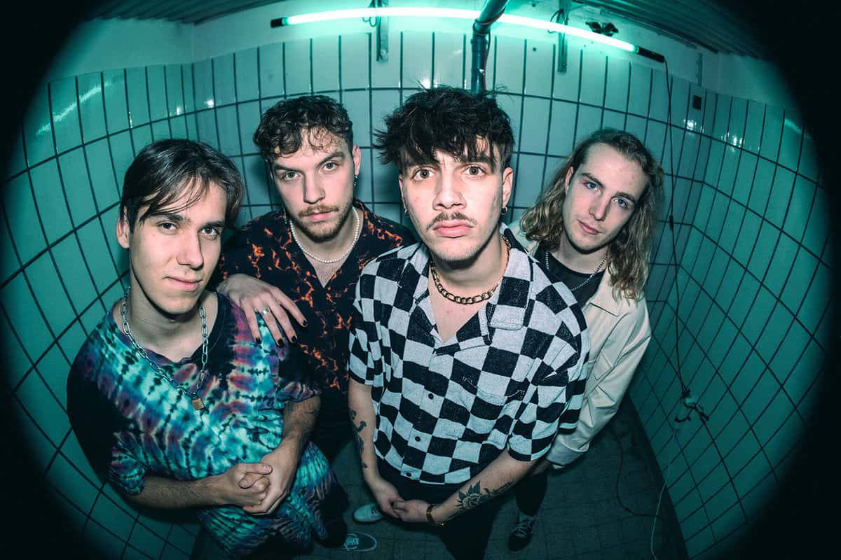 You are currently viewing Οι Avralize (Arising Empire) μεταδίδουν το νέο single “Lotus”