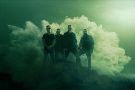 Read more about the article Οι Eyes Wide Open κυκλοφορούν νέο single “Watch You Bleed”