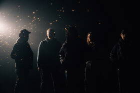 Read more about the article Οι Half Me κυκλοφορούν το νέο single “Quitter Talk”