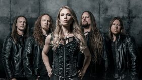 Read more about the article Leaves’ Eyes – “Realm of Dark Waves” νέο single (video)