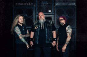 Read more about the article Rage – “Under the Black Crown” νέο single (video)