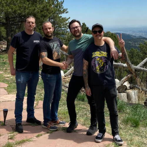 Read more about the article Οι HOWLING GIANT κυκλοφορούν νέο μουσικό βίντεο “Juggernaut” και ημερομηνίες περιοδείας στις Η.Π.Α. με τους THE OBSESSED!