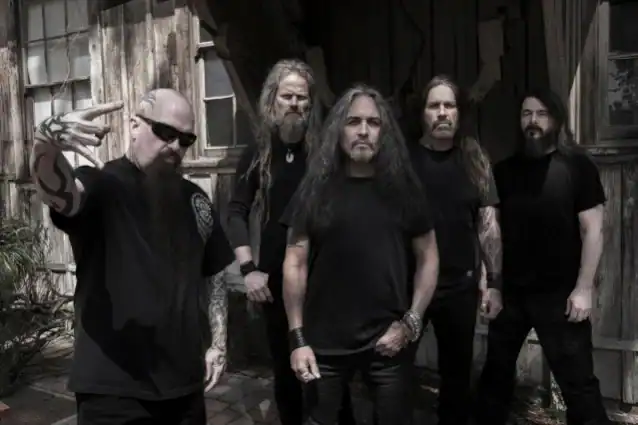 You are currently viewing Δείτε την πρώτη επίσημη φωτογραφία της νέας μπάντας του KERRY KING!!