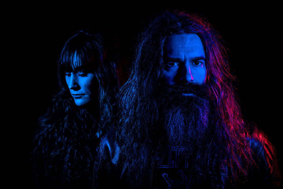 You are currently viewing Castle – το heavy/doom metal τρίο υπογράφει στην Hammerheart Records για το νέο τους άλμπουμ “Evil Remains”!