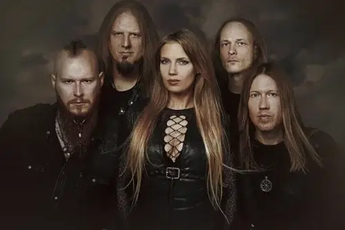 Read more about the article Οι LEAVES’ EYES γιορτάζουν την ημέρα κυκλοφορίας του νέου album με το εκπληκτικό μουσικό βίντεο “Hammer of the Gods”!