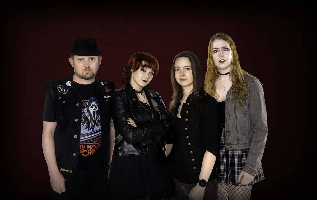 You are currently viewing Οι Lesbian Bed Death παρουσιάζουν το lyric video “Rhythm Of The Kill”