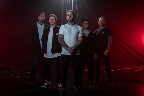 Read more about the article Οι DVRK παρουσιάζουν το νέο single “Breathless”