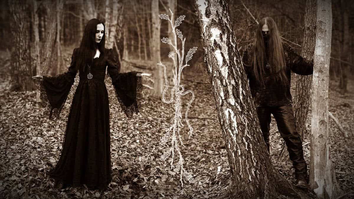 You are currently viewing Οι Ούγγροι atmospheric black metallers WitcheR παρουσιάζουν το εκπληκτικό νέο EP κλασικών διασκευών Boszorkányszimfóniák