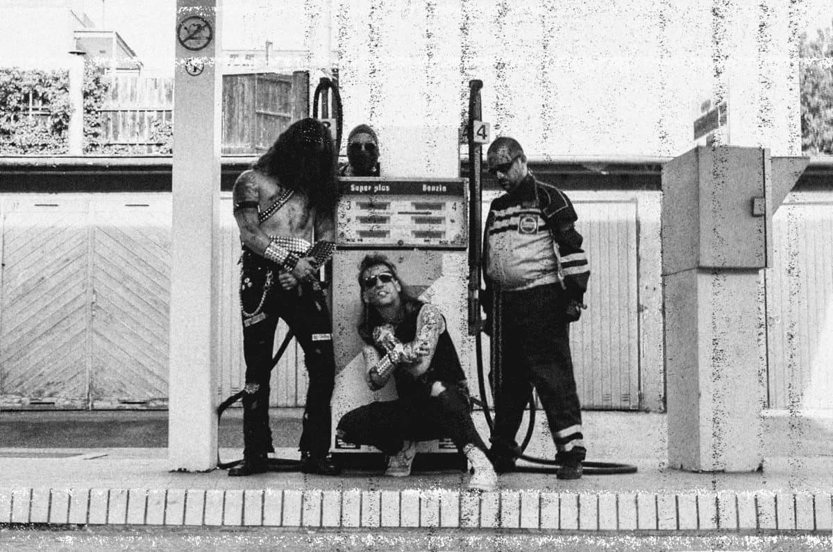 You are currently viewing Οι DEATH RACER παρουσιάζουν το ντεμπούτο τους μέσω της DYING VICTIMS στο New Wave of Old School Thrash Metal