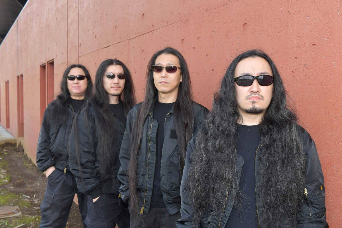 Read more about the article Οι DEFILED αποκαλύπτουν την ωμή αλήθεια στο νέο single “Smoke and Mirrors”