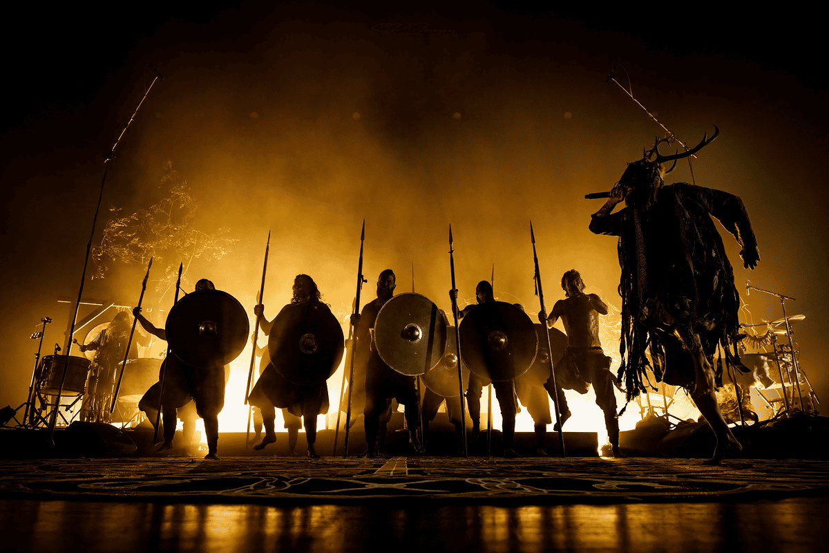 You are currently viewing Οι HEILUNG αποκαλύπτουν την πλήρη τελετουργία του  “Lifa/Iotungard” ζωντανά στο Red Rocks 2021!