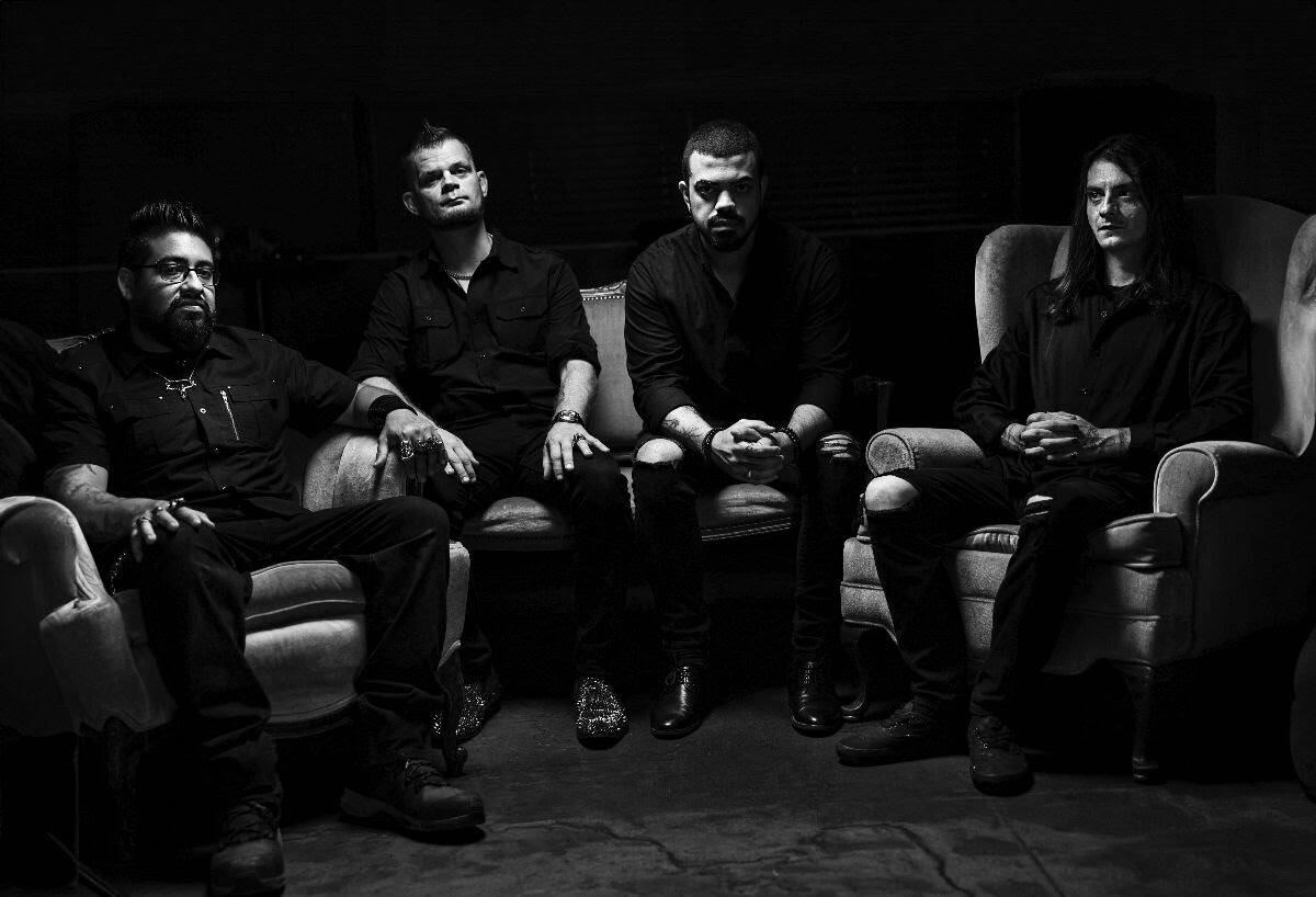 Read more about the article Το νέο single melancholic/melodic doom metal από τους Somnent είναι εδώ…”The Feeding Hand”