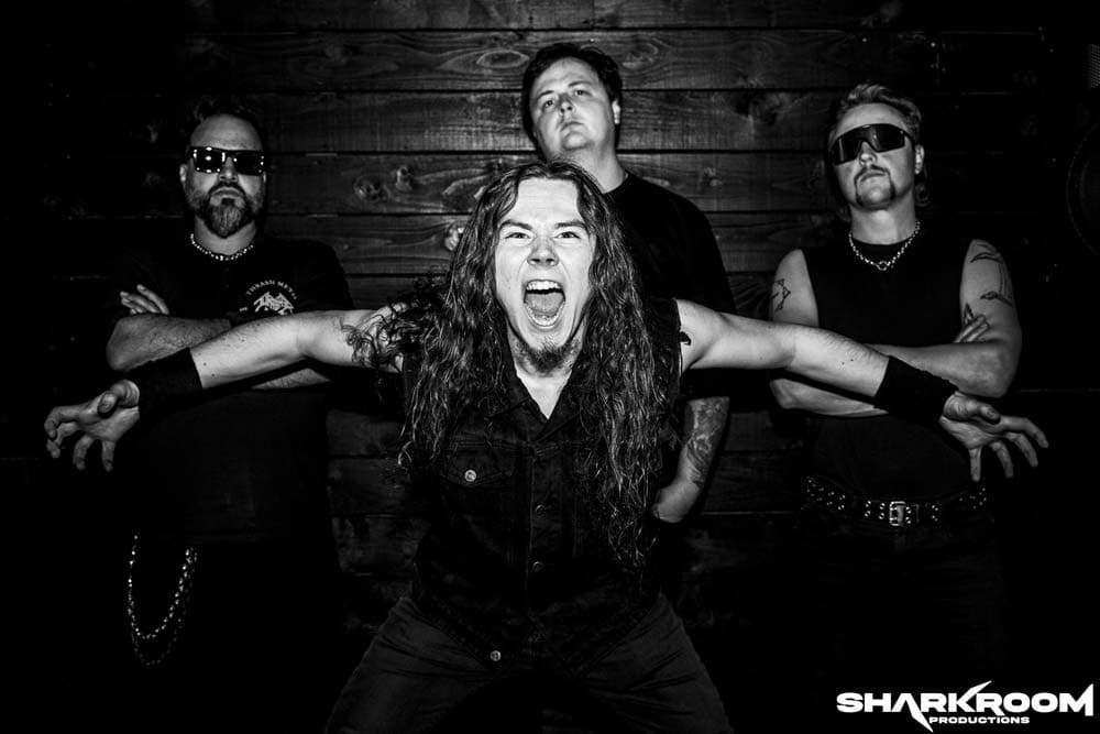 Read more about the article Οι Βρετανοί Thrasherwolf επιστρέφουν με το νέο άλμπουμ “Inside The Sickened Mind”!