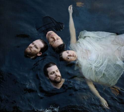 Read more about the article Οι Kalandra ξεκινούν εκτεταμένη περιοδεία σε Ευρώπη Ηνωμένο Βασίλειο και Νορβηγία!