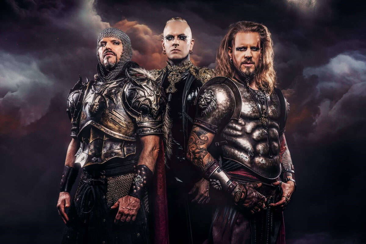 You are currently viewing Η περιοδεία “LORDS OF FYRE” με τους FEUERSCHWANZ και τους LORD OF THE LOST!