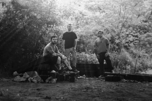 Read more about the article Οι doom metallers Temple Witch αποκαλύπτουν μουσικό βίντεο για το “Chase Tigers Away”