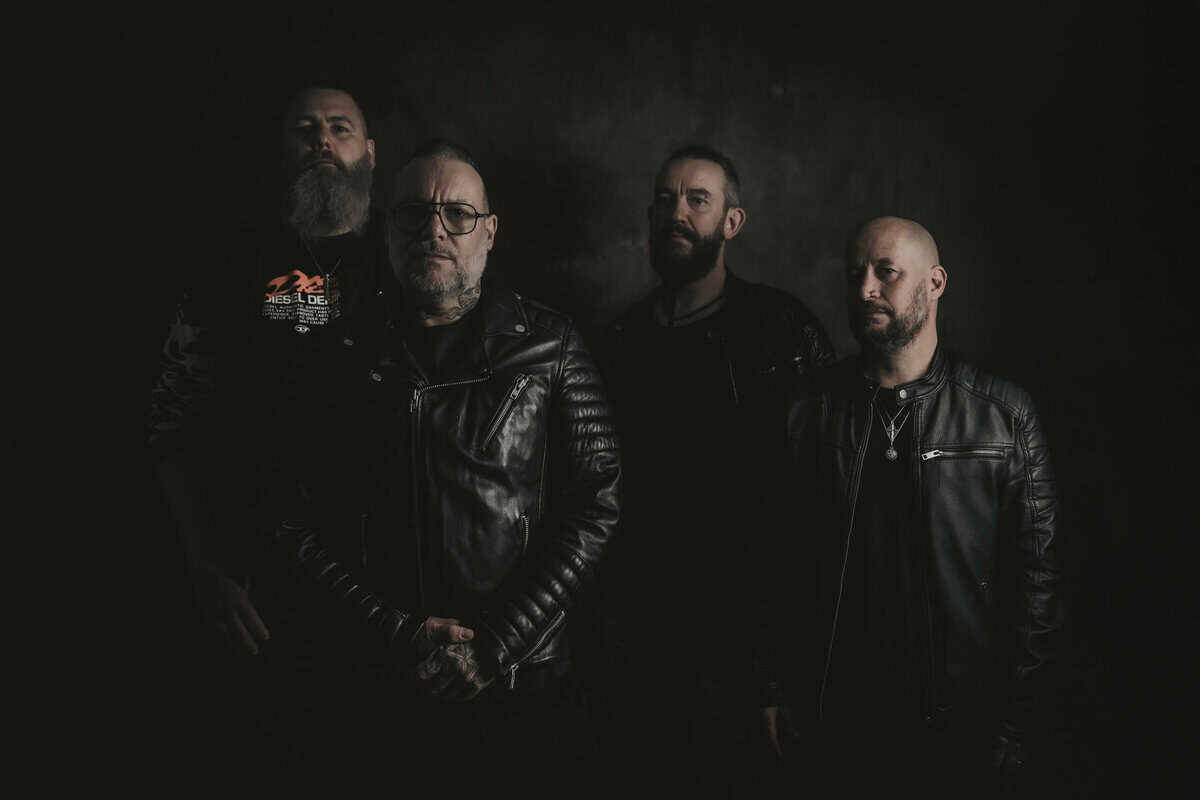 Read more about the article Οι Your Inland Empire (ex-Crown) υπογράφουν στην Season of Mist