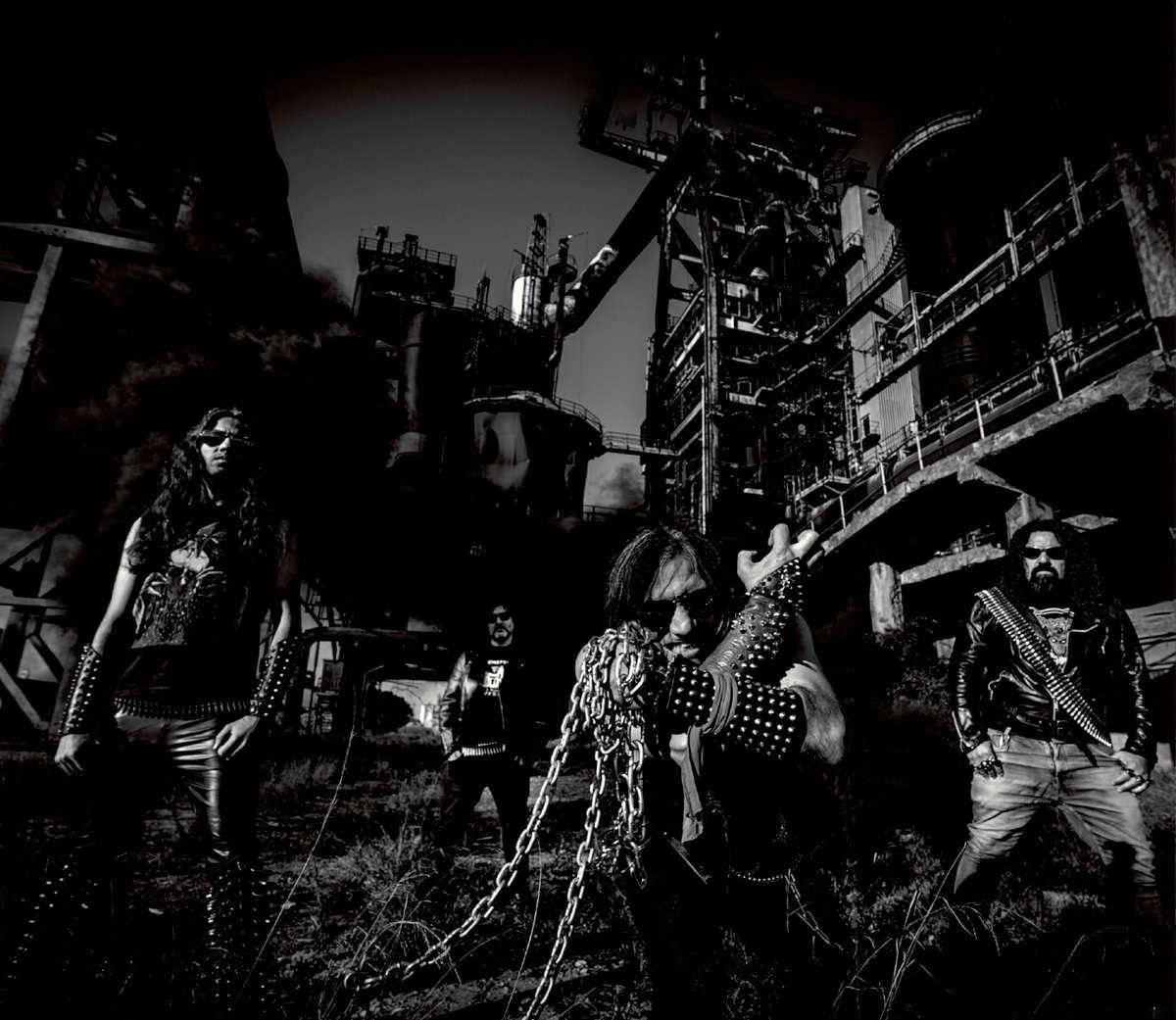 Read more about the article Οι FILII NIGRANTIUM INFERNALIUM μεταδίδουν το νέο άλμπουμ που κυκλοφορεί μέσω της OSMOSE στο Transmissions From the Dark