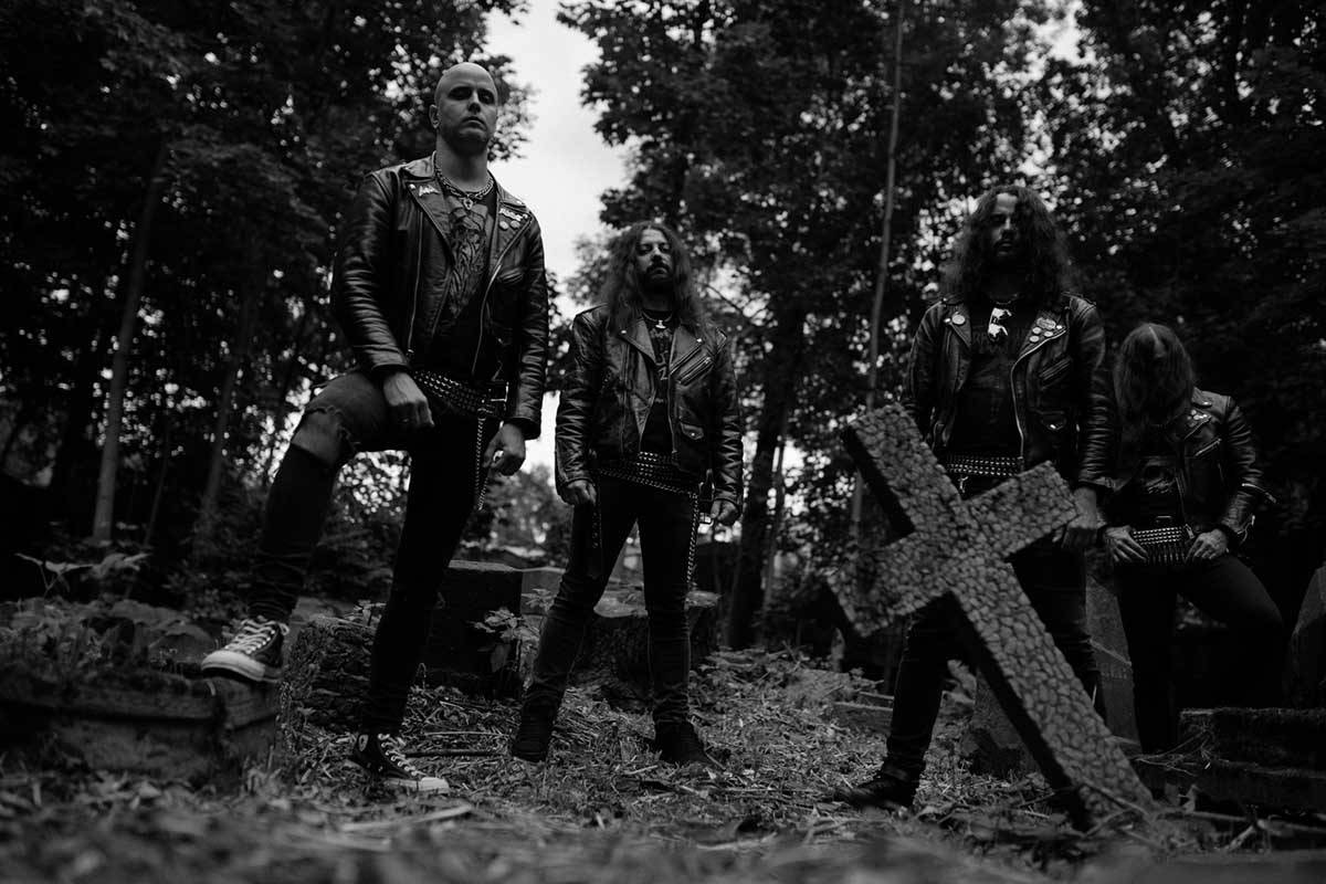 Read more about the article Οι Ρώσοι PYRE όρισαν ημερομηνία κυκλοφορίας για το νέο άλμπουμ που θα κυκλοφορήσει μέσω της OSMOSE, αποκαλύπτοντας το πρώτο κομμάτι!