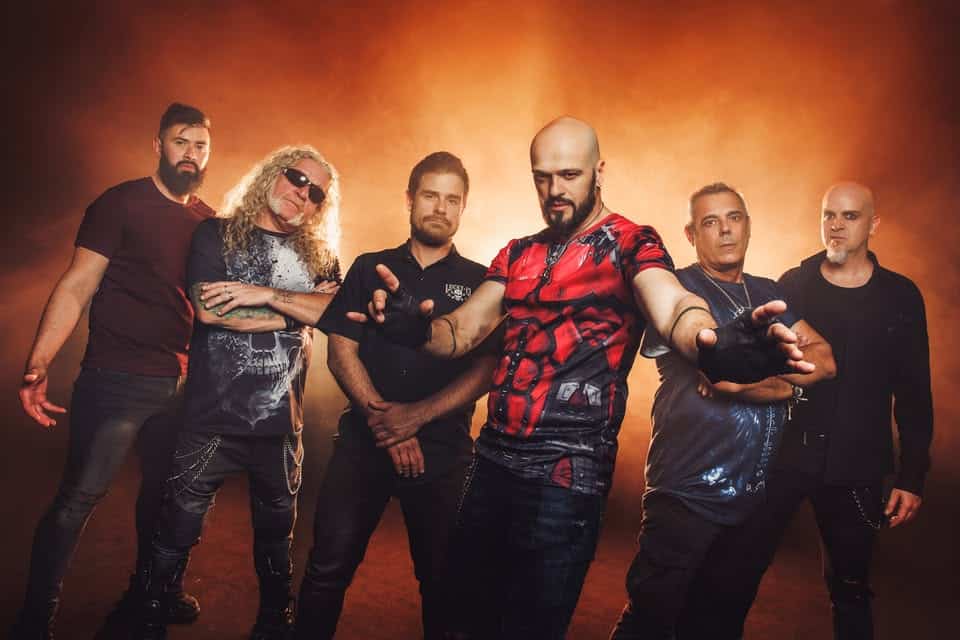 Read more about the article Οι NURCRY δείχνουν όλη τους την ενέργεια στο νέο video για το «Indomito»!