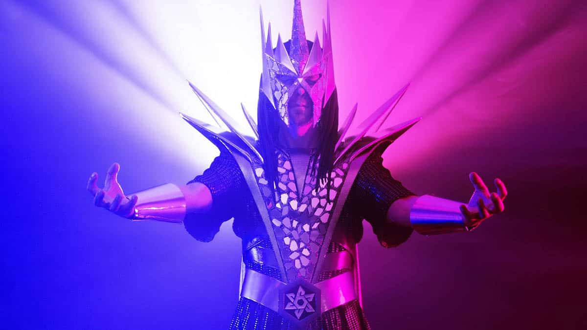 Read more about the article Ο ANGUS McSIX κυκλοφορεί το νέο single και μουσικό βίντεο «6666»