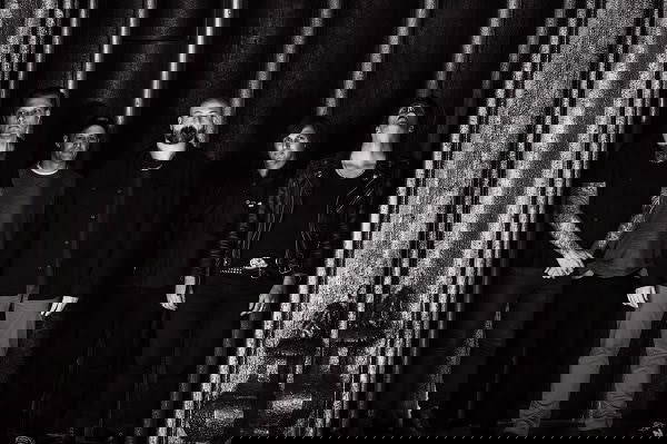 Read more about the article Οι POISON THE WELL παρουσιάζουν το «Trembling Level» νέο τραγούδι μετά από 15 χρόνια