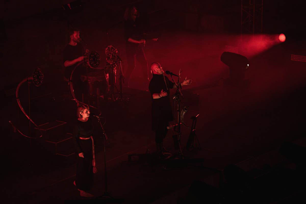 Read more about the article Οι Wardruna κυκλοφορούν το «Heimta Thurs» (Live at the Acropolis)