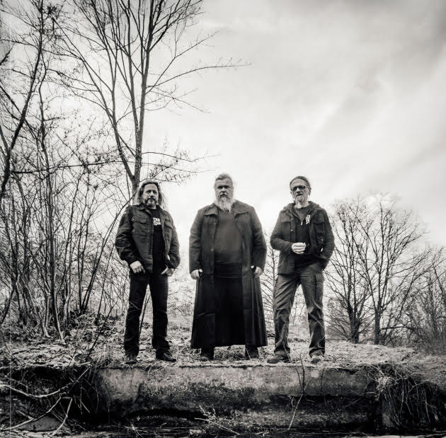 Read more about the article Οι EISREGEN ανακοινώνουν επετειακή περιοδεία 30 χρόνων και μια ειδική επανέκδοση του πρωτοποριακού άλμπουμ «Krebskolonie»!