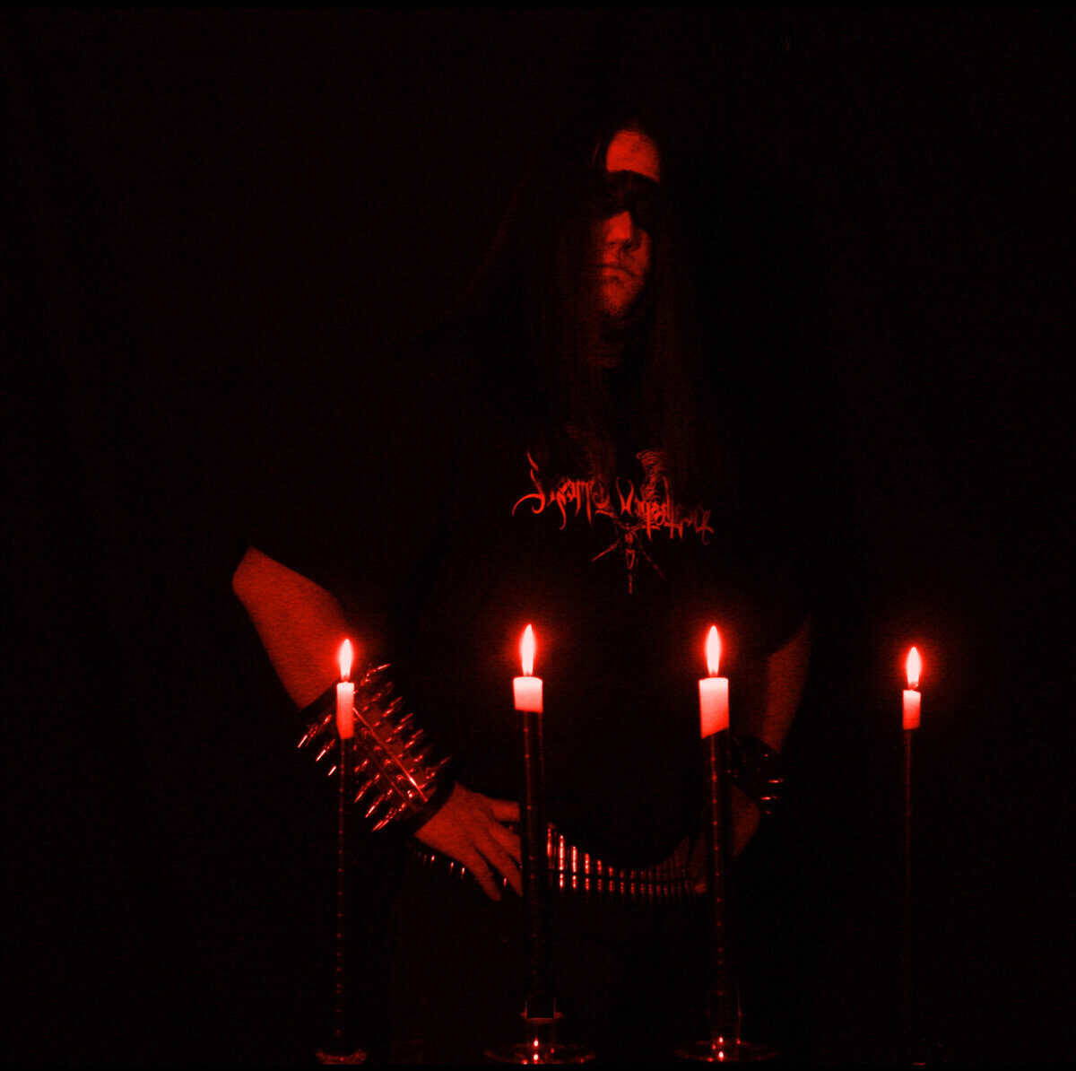 You are currently viewing CHAMBER OF MIRRORS premiere new track at NoCleanSinging.com