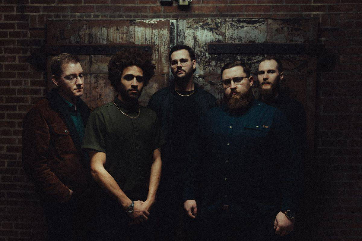 Read more about the article DEAD7 to release “Love What Can While You Still Got Something Left To  Love” album out on July 11th via Sharptone – Music video for “Hole” available