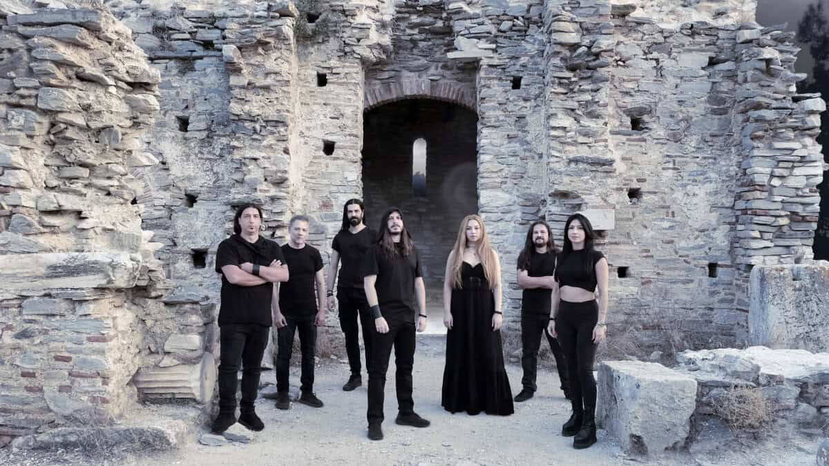 Read more about the article EMPTY MIRROR: Ακούστε το νέο album “Deus Profanus”!