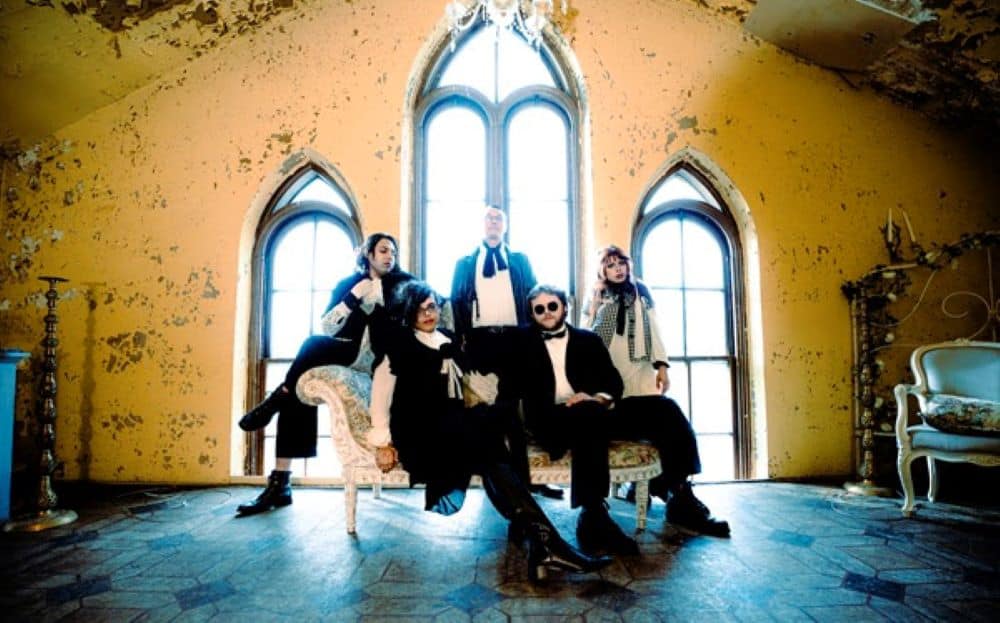 Read more about the article FOR YOUR HEALTH release new single “Flowers For The Worst Of Them” from upcoming album “This Bitter Garden” out on June 6th via 3DOT Recordings