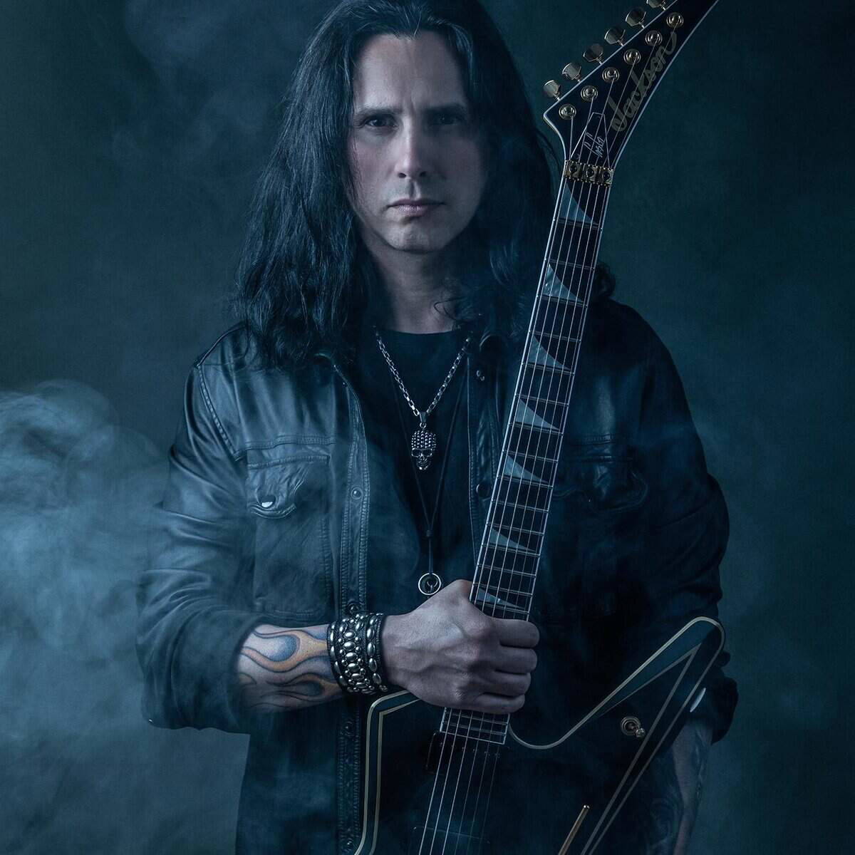 Read more about the article Ο GUS G. παρουσιάζει playthrough βίντεο για το single “Advent”!