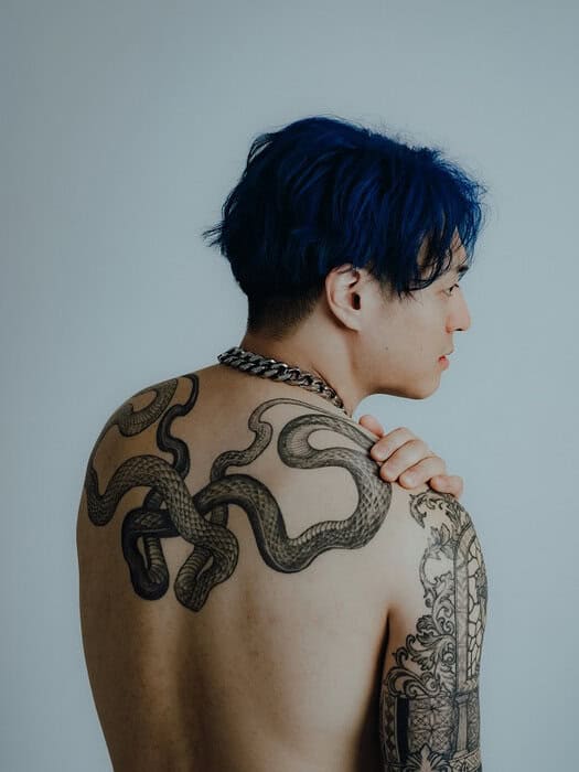 Read more about the article Το νέο single των KNOSIS «DOKUNUMA» κυκλοφορεί τώρα