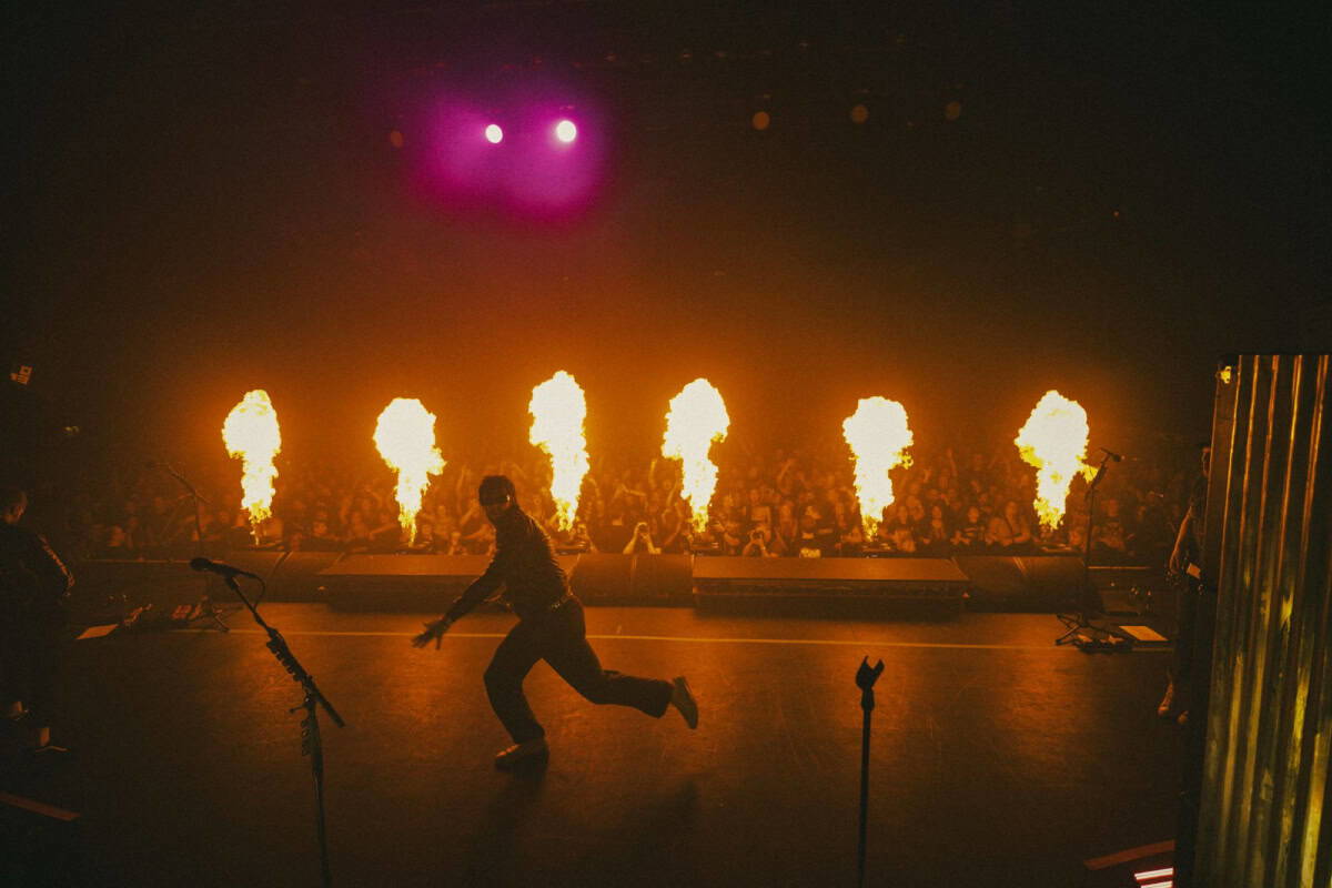 Read more about the article Οι εκρηκτικοί WHILE SHE SLEEPS ανεβαίνουν στη σκηνή του Release Athens μαζί με τους GOJIRA!