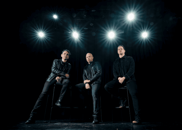 Read more about the article Οι DANKO JONES ανακοινώνουν το 12ο album “LEO RISING”