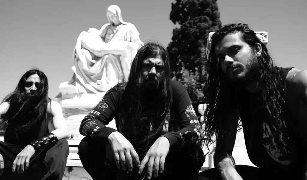 Read more about the article Οι Κοσταρικανοί MORTUAL παρουσιάζουν το νέο τους single “Skeletal Vortex”