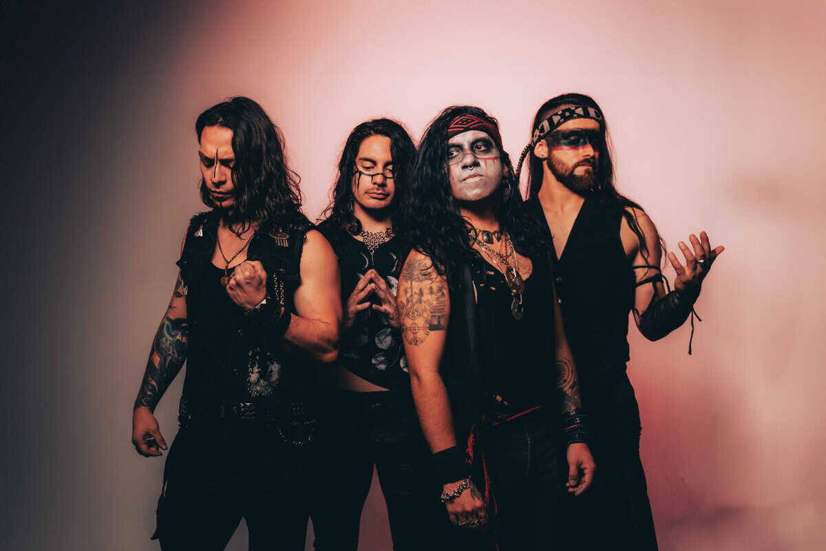 Read more about the article Οι MAWIZA κυκλοφορούν ακουστική εκδοχή του επιβλητικού single “Mamüll Reke”