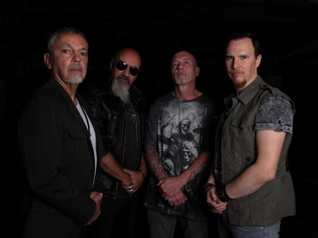 Read more about the article DIVNI SAN: Nέο άλμπουμ “Dreamlike Tales”