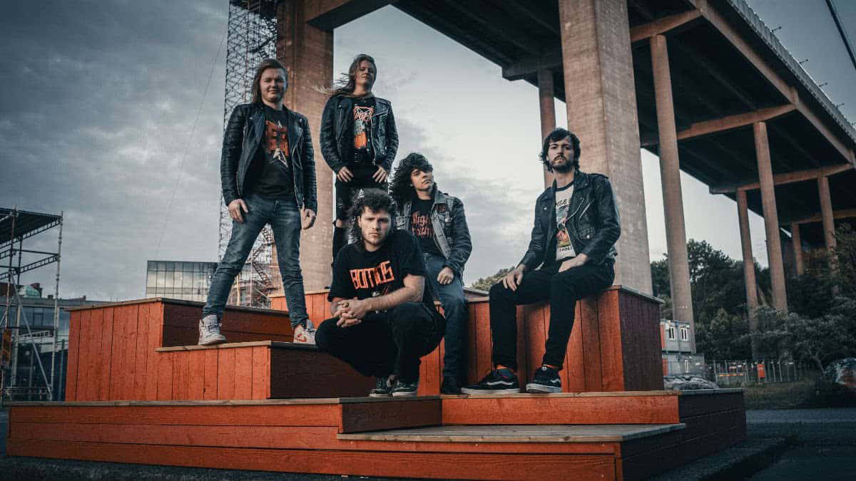 Read more about the article Οι Hostilia υπογράφουν στη Hammerheart Records