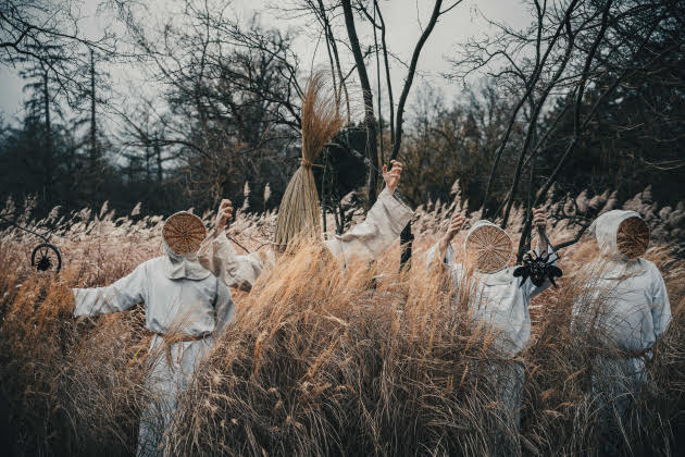 Read more about the article Swiss Black Metallers VÍGLJÓS to release “Tome II – ignis sacer” album out in September on Les Acteurs de L’Ombre Productions