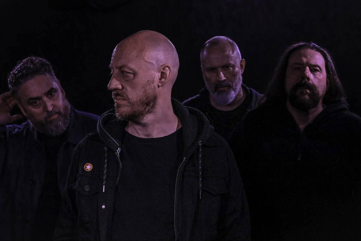 Read more about the article Οι WARNING υπογράφουν στην Relapse Records