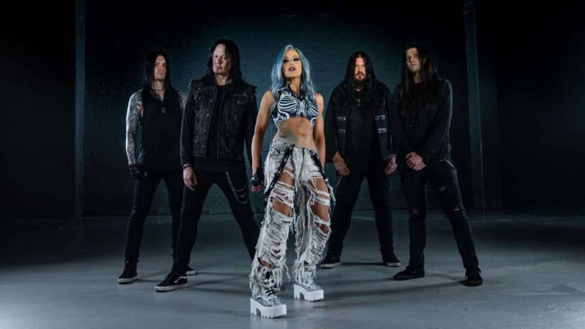 Οι ARCH ENEMY ανακοίνωσαν την αποχώρηση της Alissa White-Gluz μετά από 11 χρόνια κοινής πορείας