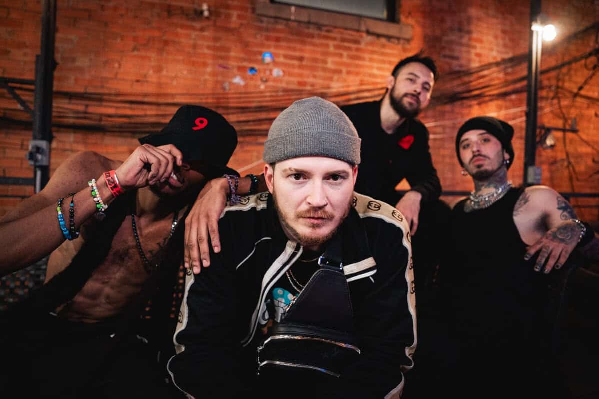 Read more about the article Οι DROPOUT KINGS ανακοινώνουν την κυκλοφορία των φυσικών εκδόσεων του νέου τους άλμπουμ “Yokai”