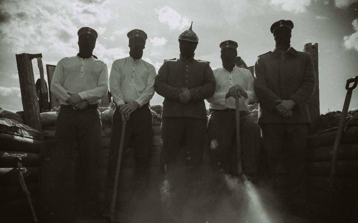 Read more about the article KANONENFIEBER released their new single “Z-Vor”