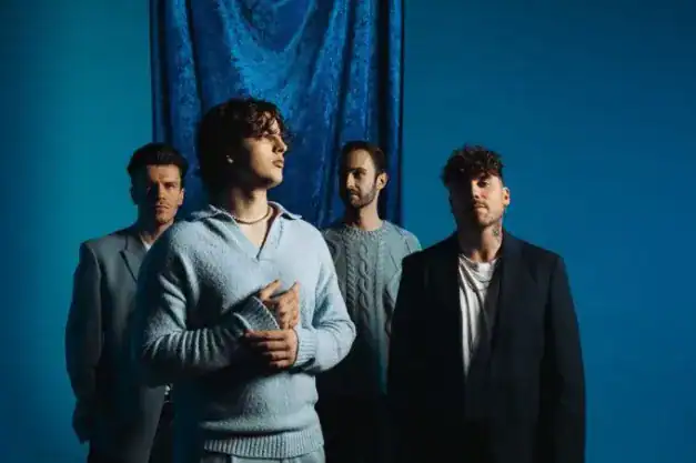 Read more about the article LOST IN HOLLYWOOD δίνουν στη δημοσιότητα το νέο video/single “The Art Of Being Torn Out”