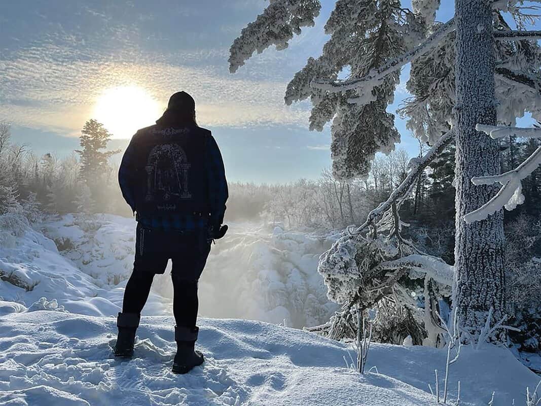 Read more about the article PANOPTICON drop “Ely in the Dark”, the third single from upcoming album “Laurentian Blue”